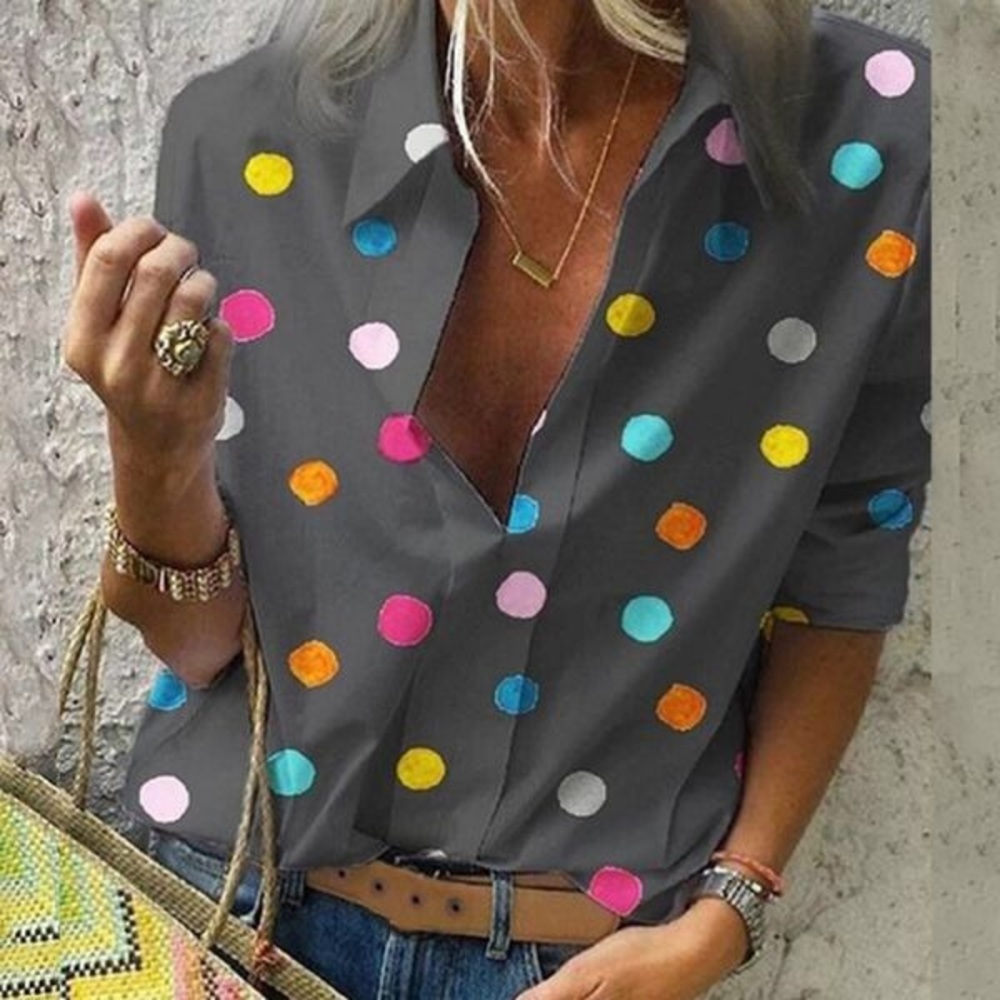NEW! Love this gray polka dot shirt!